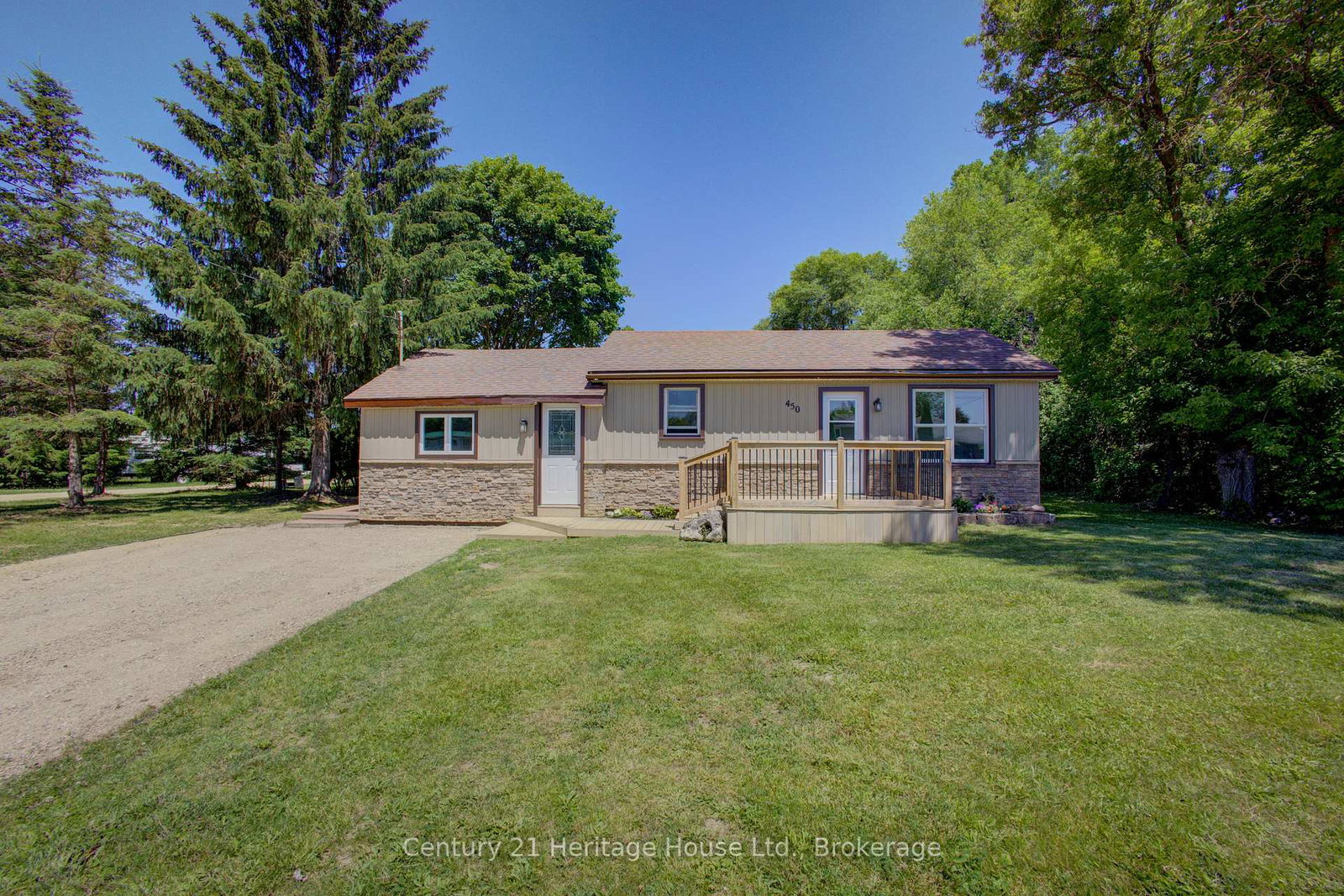 450-douglas-street-w-west-grey-ontario-x12249606