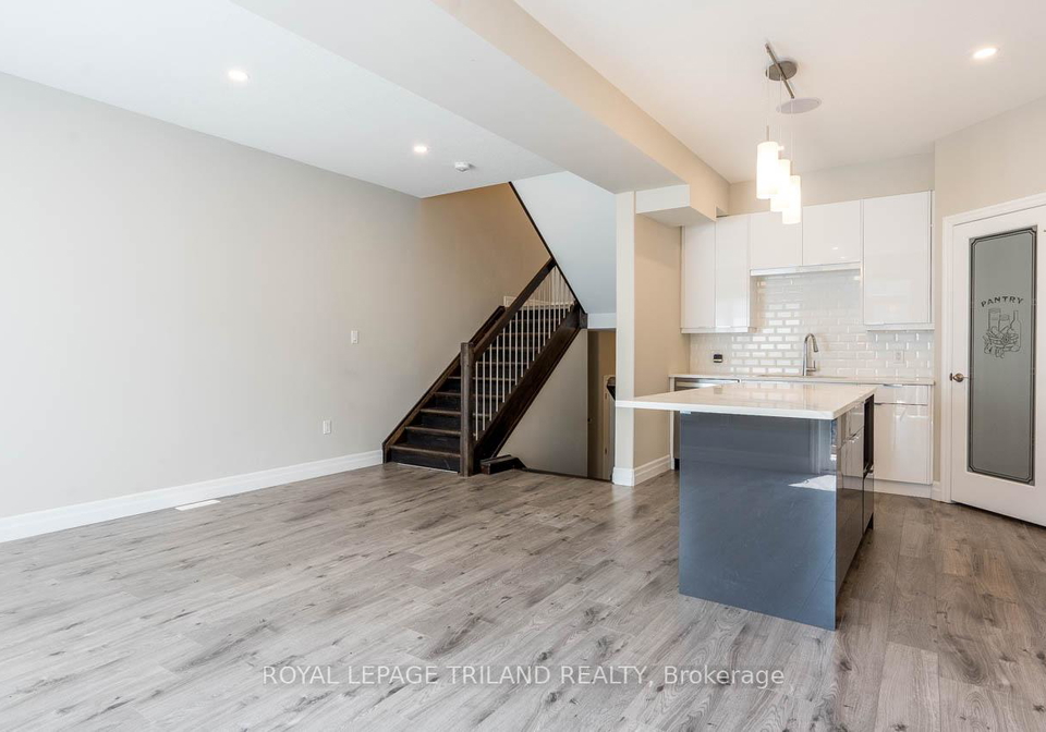 811-sarnia-road-london-north-ontario-x12249637