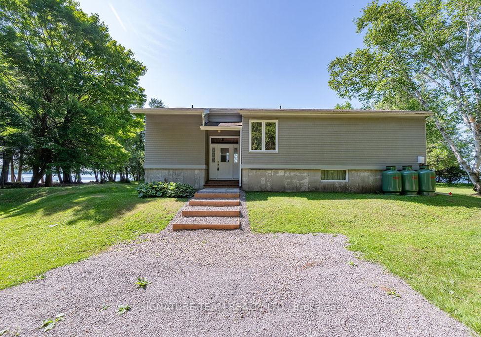 811-violet-lane-north-algona-wilberforce-ontario-x12249775