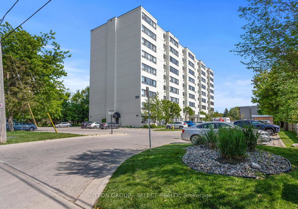 135-baseline-road-w-london-south-ontario-x12249838