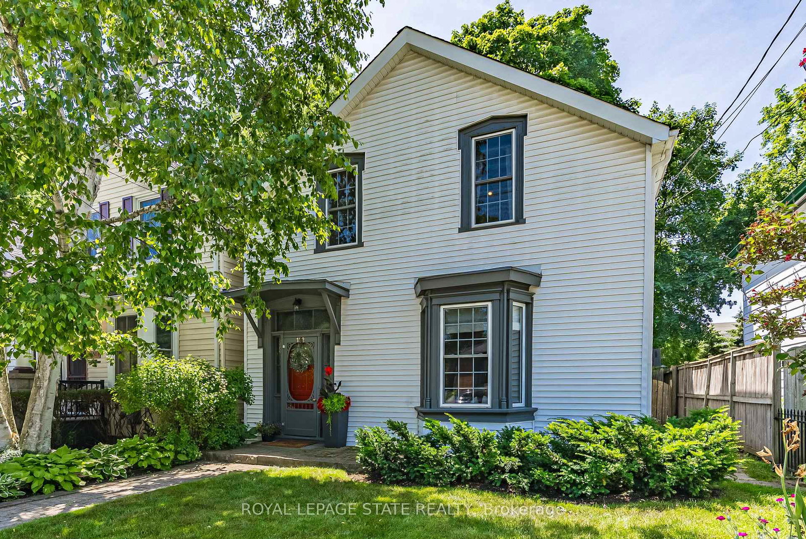 132-park-street-w-hamilton-ontario-x12249868