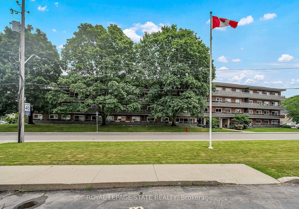11-woodman-drive-s-hamilton-ontario-x12250008
