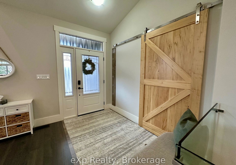10-woodstream-drive-huntsville-ontario-x12250041