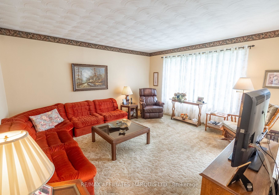 1491-holy-cross-boulevard-cornwall-ontario-x12250049