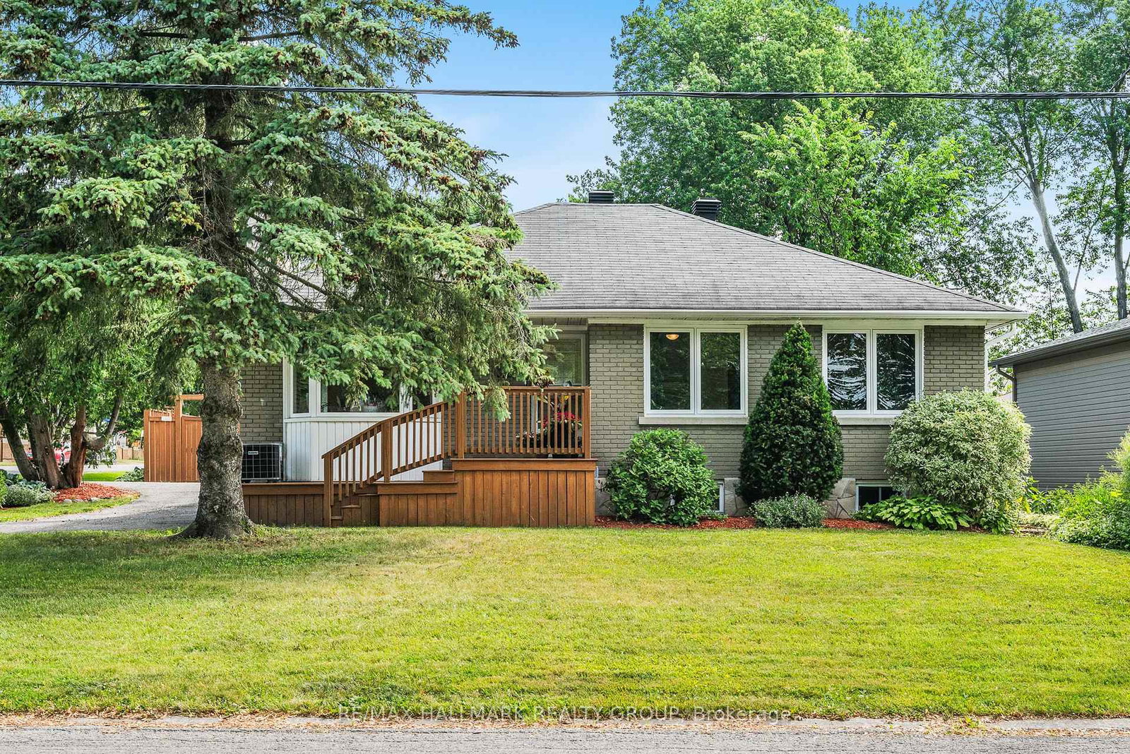 15-crownhill-street-ottawa-ontario-x12250251