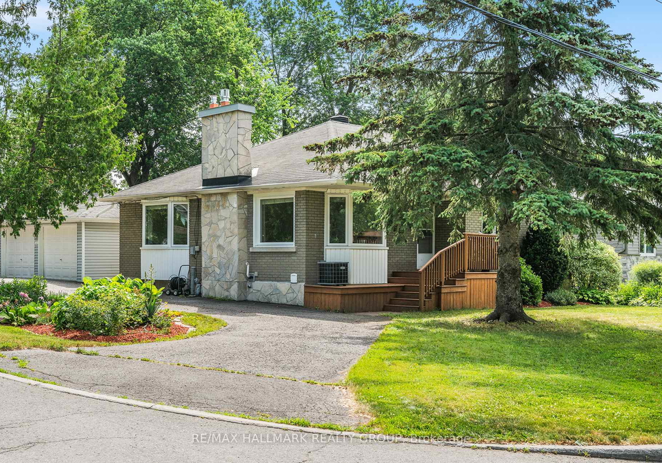15-crownhill-street-ottawa-ontario-x12250251
