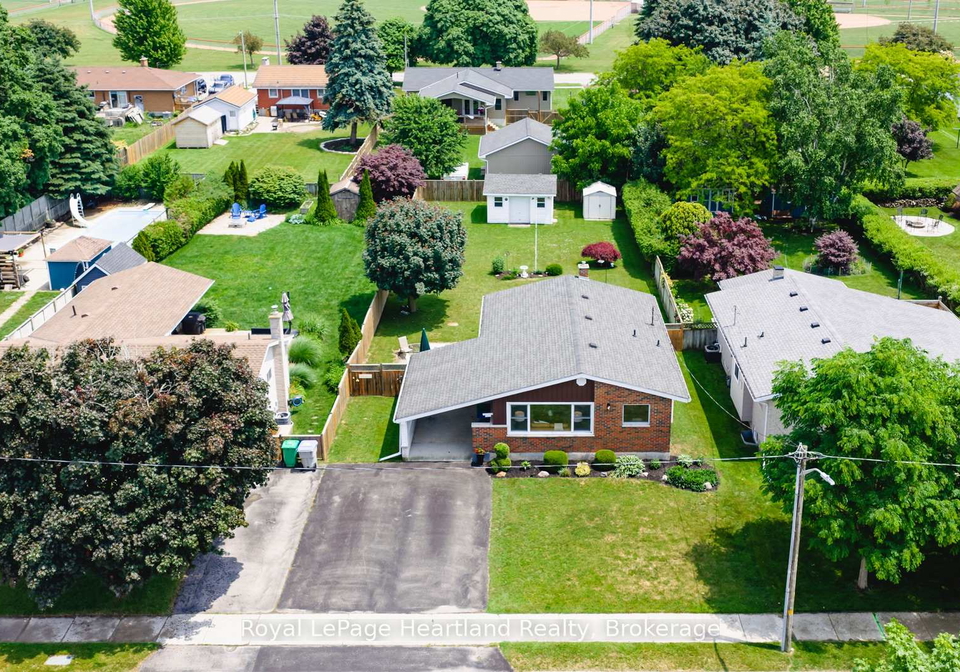 191-wellington-street-s-goderich-ontario-x12250282