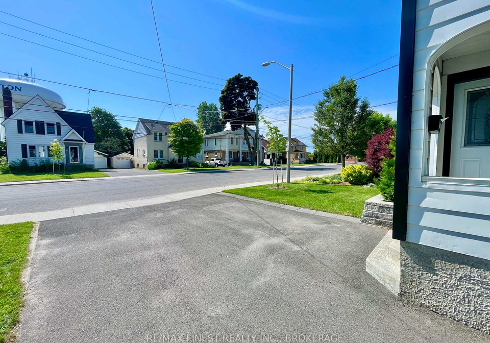 18-drayton-avenue-kingston-ontario-x12250283