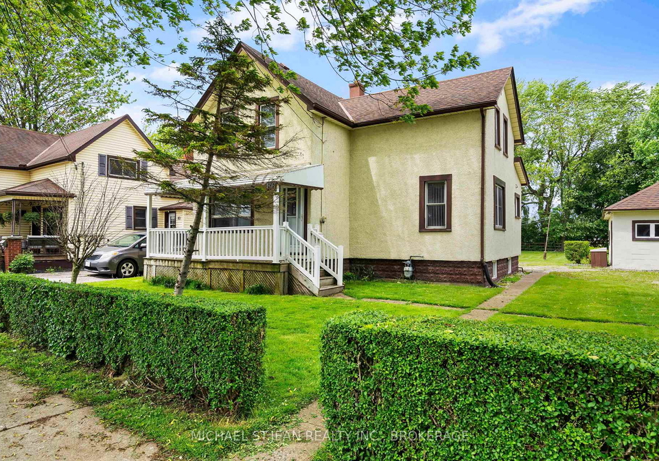 86-saint-arnaud-street-port-colborne-ontario-x12250285