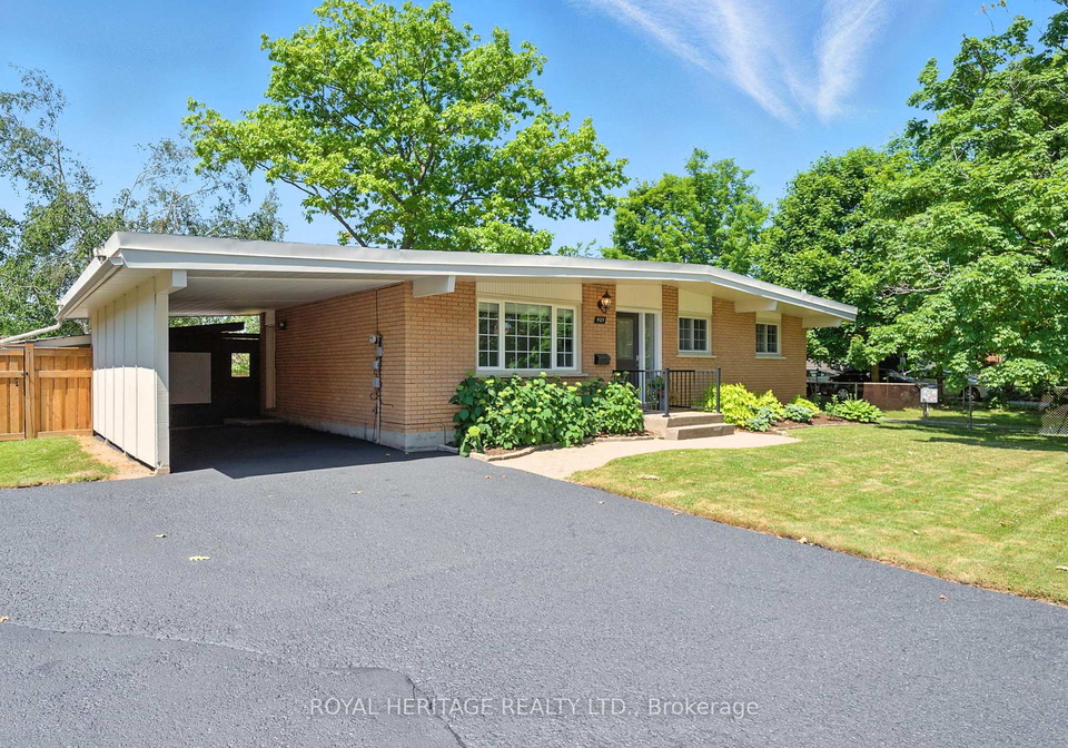 927-northminster-avenue-peterborough-north-ontario-x12250427