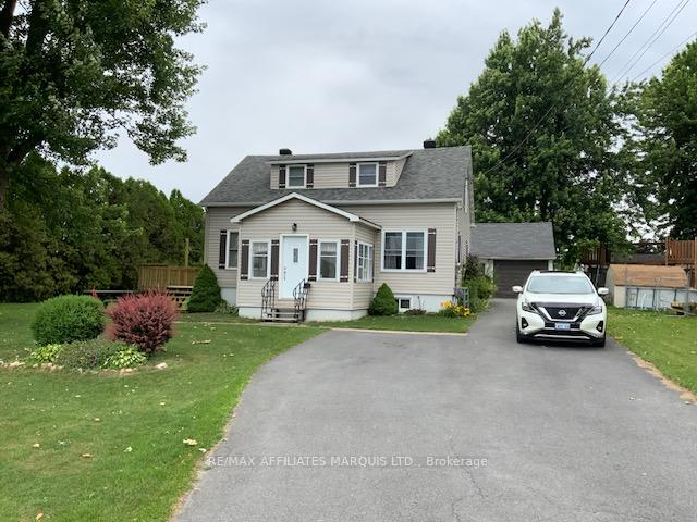 17225-cornwall-centre-rd-road-south-stormont-ontario-x12250451