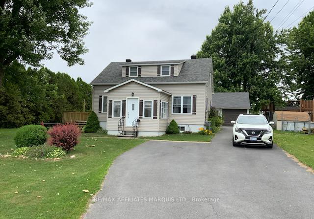 17225-cornwall-centre-rd-road-south-stormont-ontario-x12250451