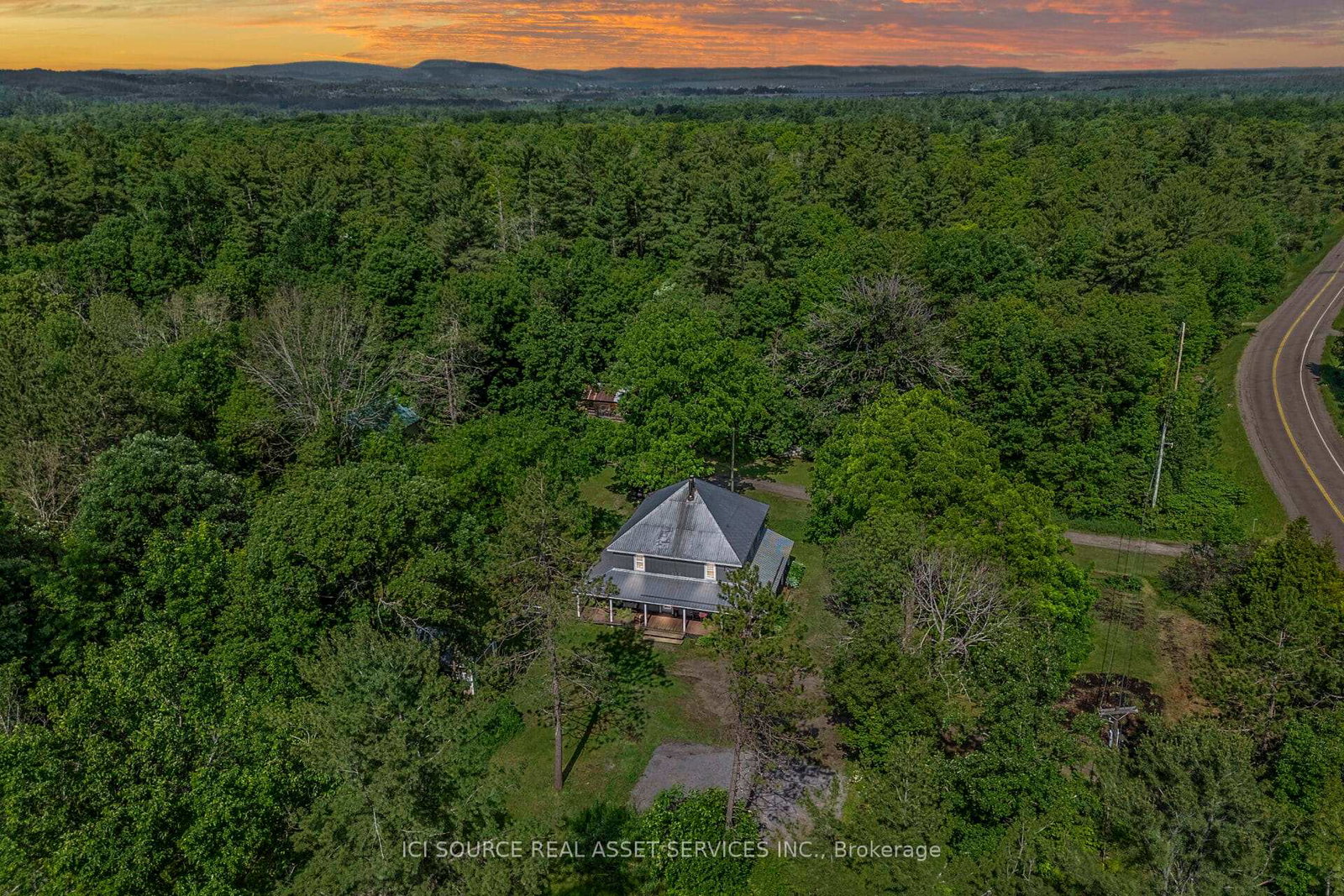 11571-lanark-road-greater-madawaska-ontario-x12250554