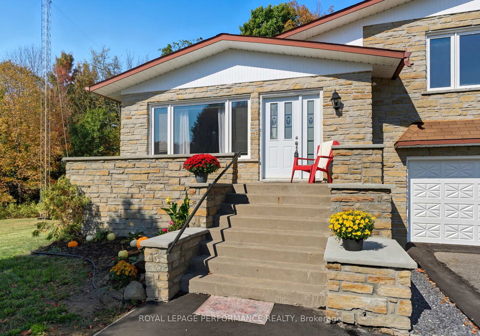 2505-front-road-east-hawkesbury-ontario-x12250653