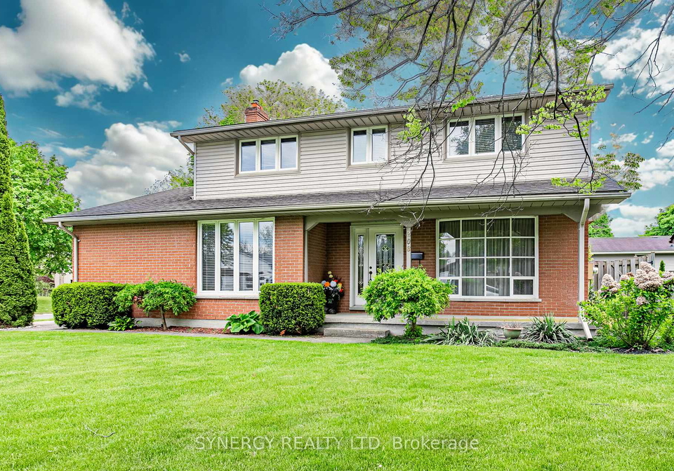 208-lamore-crescent-strathroy-caradoc-ontario-x12250656