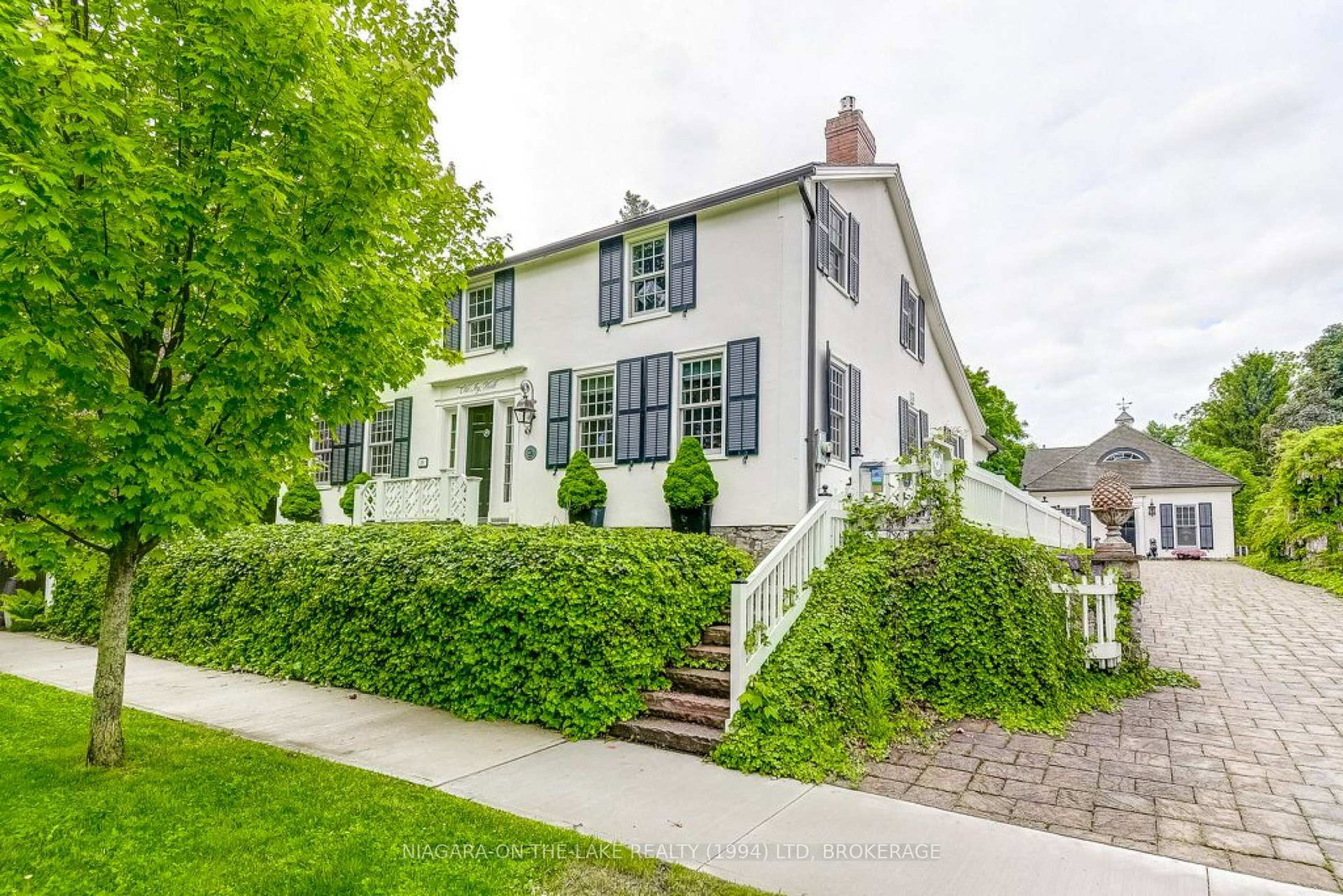 28-prideaux-street-niagara-on-the-lake-ontario-x12250811
