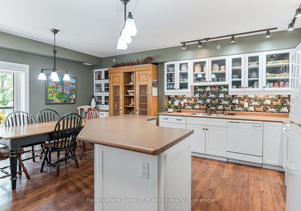 391-manitoba-street-bracebridge-ontario-x12250851