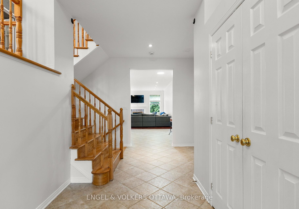 271-berrigan-drive-ottawa-ontario-x12250981