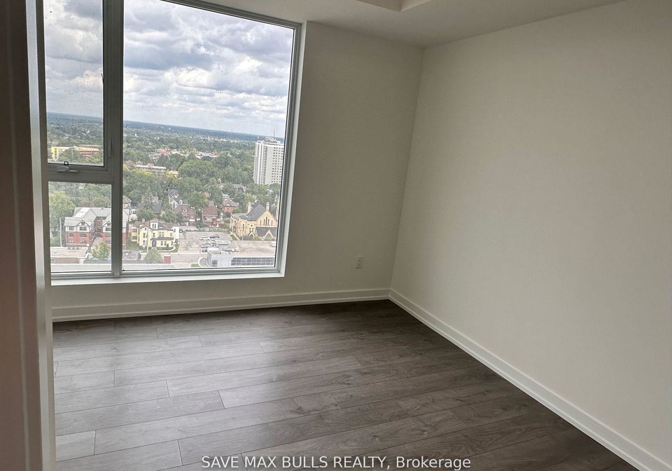 55-duke-street-w-kitchener-ontario-x12251014