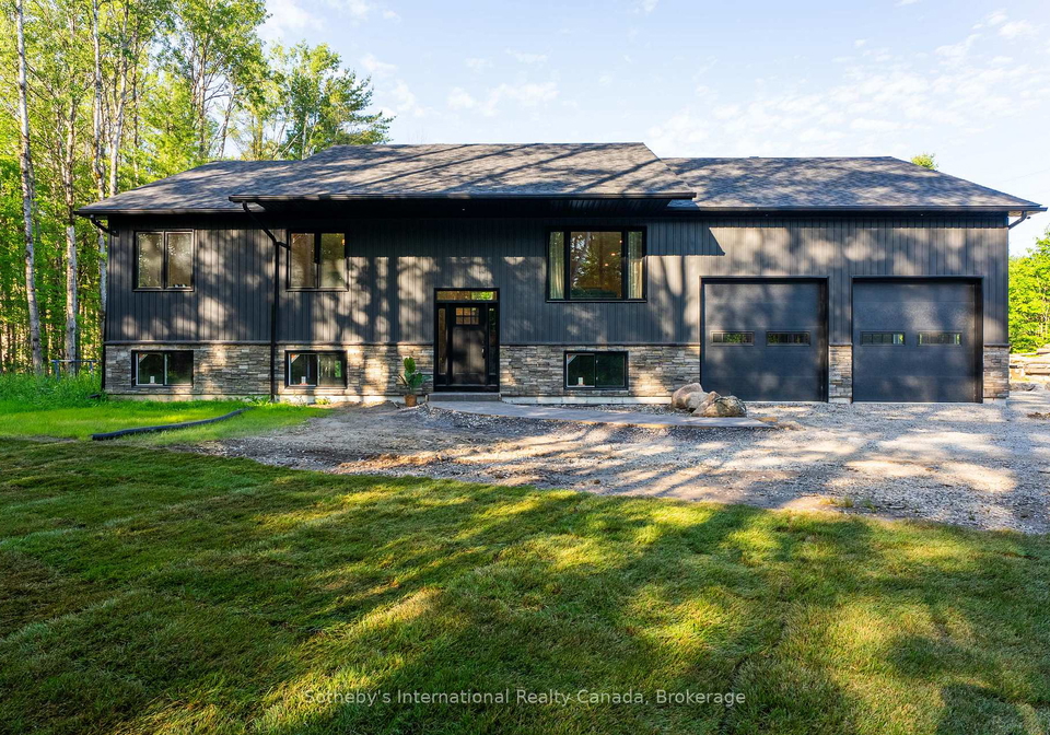 1064-laidlaw-avenue-gravenhurst-ontario-x12251138