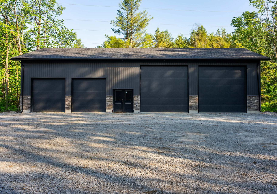 1064-laidlaw-avenue-gravenhurst-ontario-x12251138