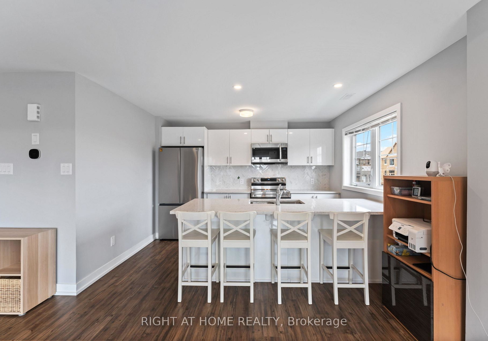 278-anyolite-private-ottawa-ontario-x12251218