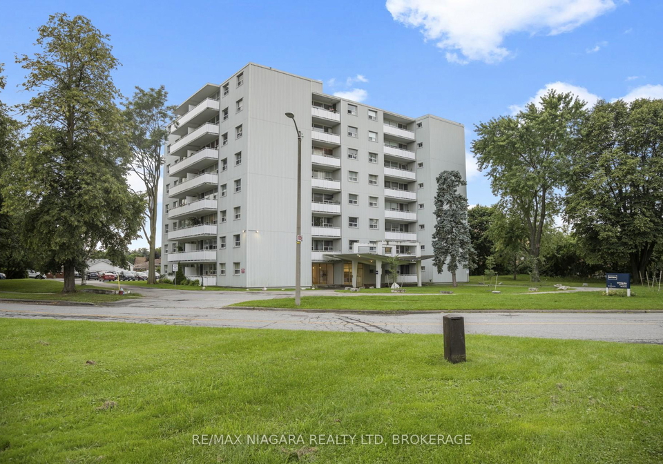 6320-valley-way-niagara-falls-ontario-x12251256