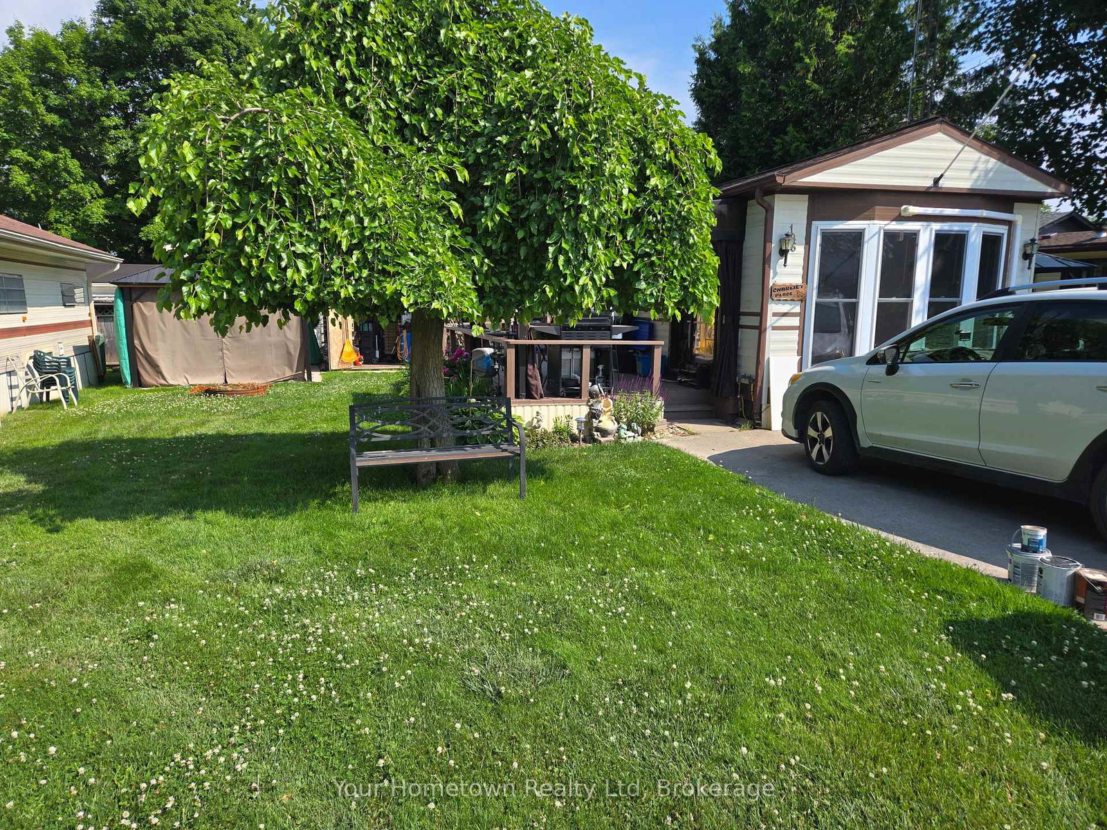 196-beach-road-centre-wellington-ontario-x12251330