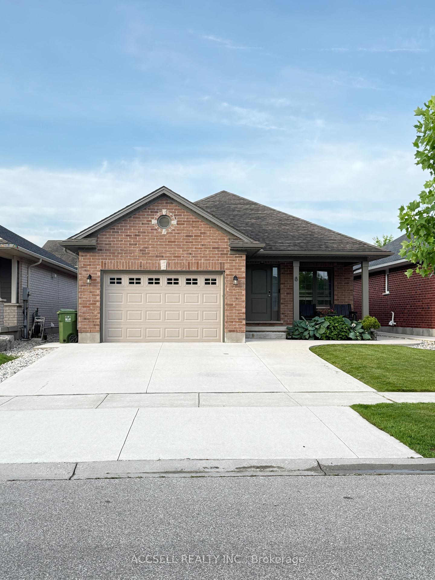 8-bridle-path-st-thomas-ontario-x12251353