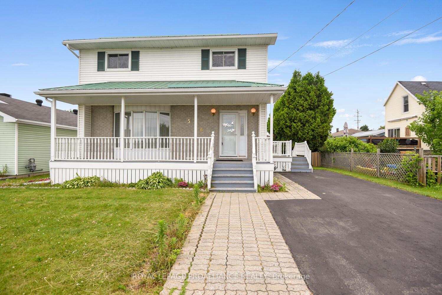 556-middle-street-edwardsburghcardinal-ontario-x12251388