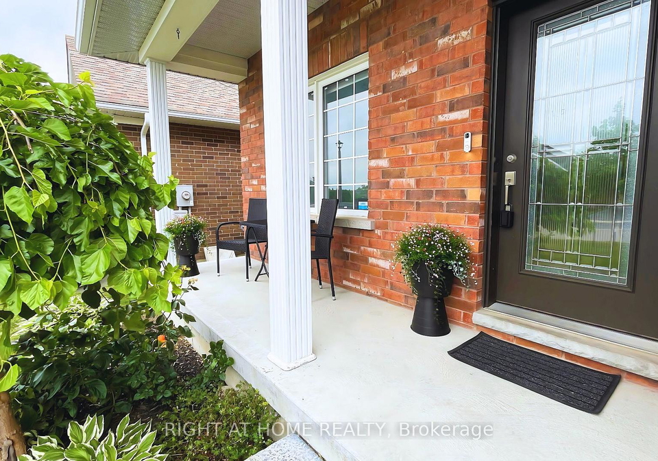 20-holtom-street-kawartha-lakes-ontario-x12251423