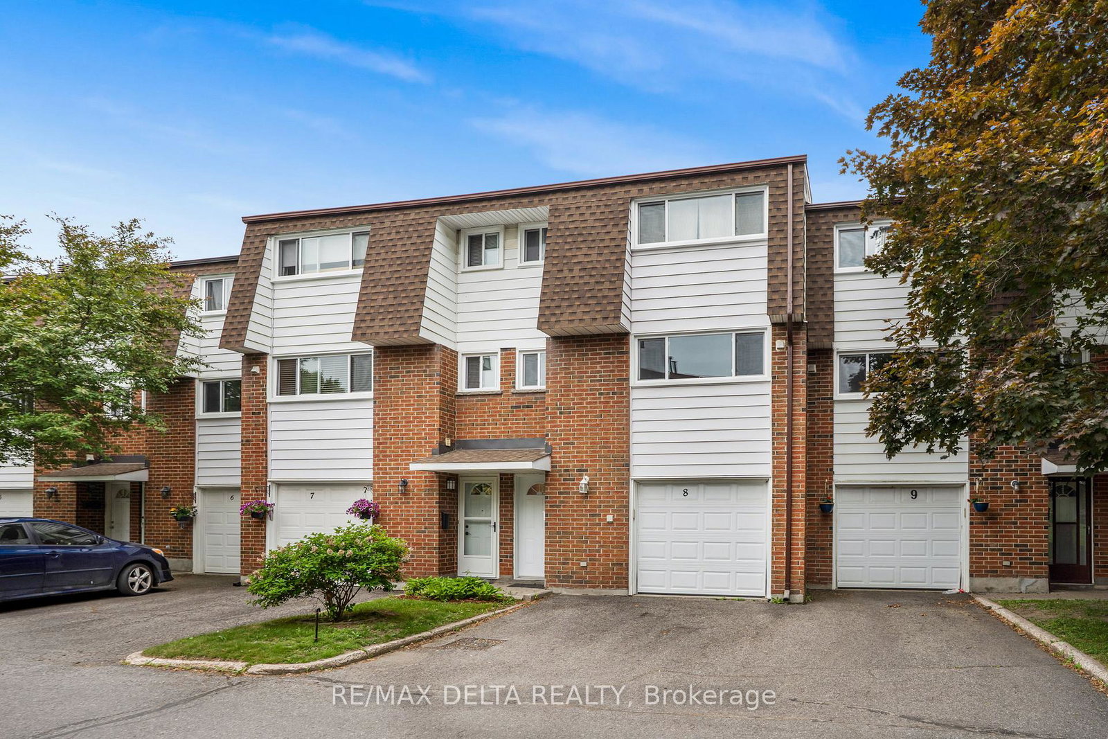 2296-orient-park-drive-ottawa-ontario-x12251449