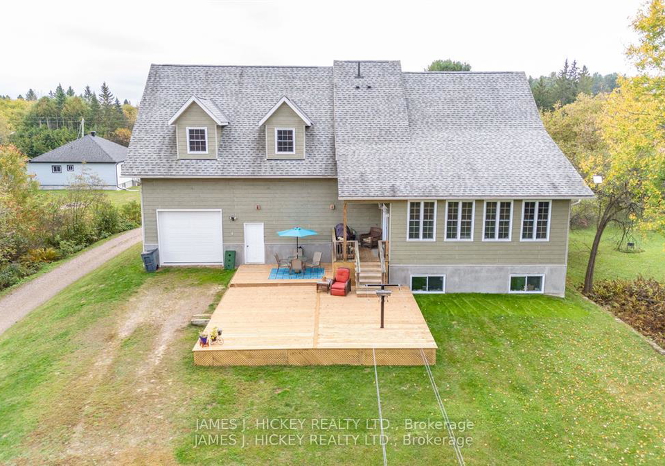 44a-main-street-laurentian-hills-ontario-x12251556