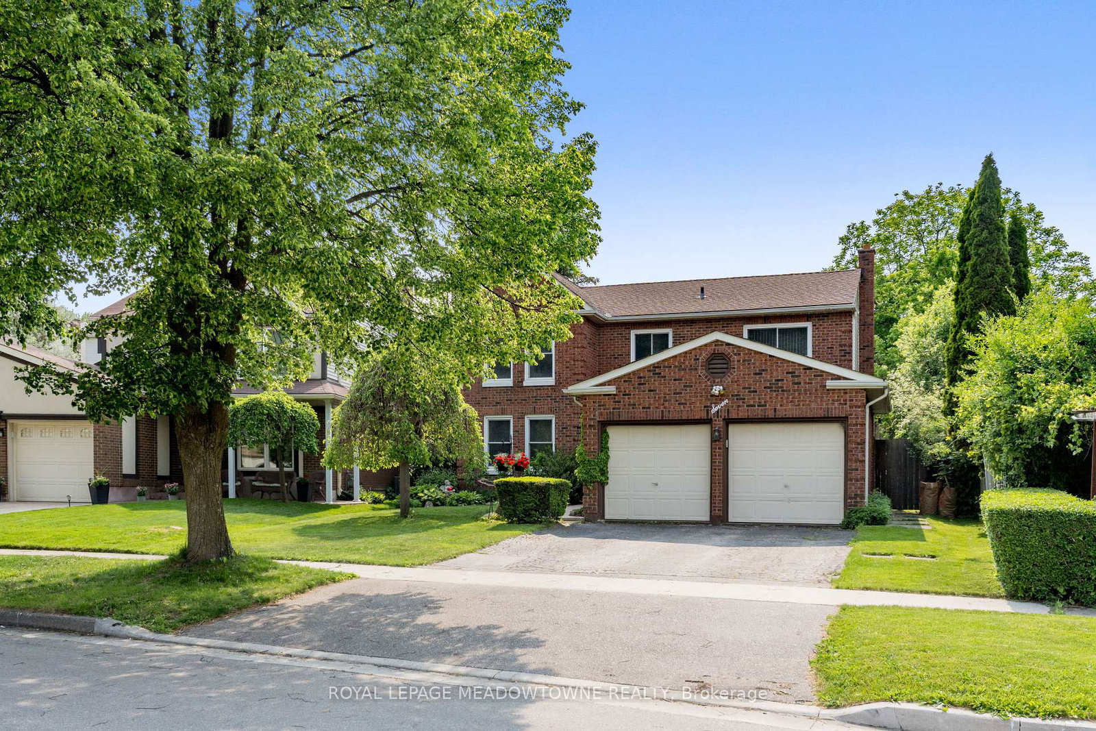 7-deerwood-crescent-kitchener-ontario-x12251583