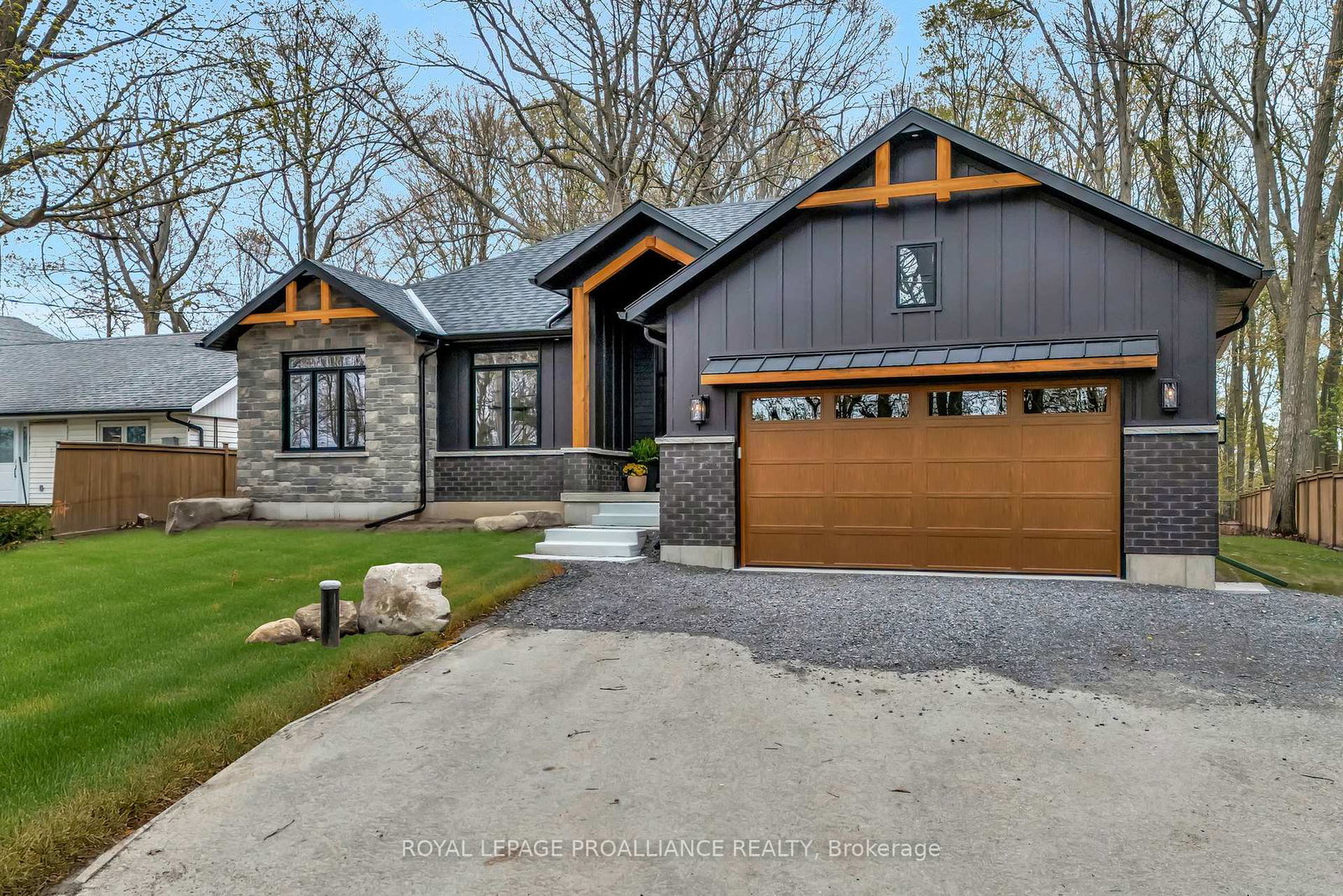 158-pine-hill-crescent-belleville-ontario-x12251701