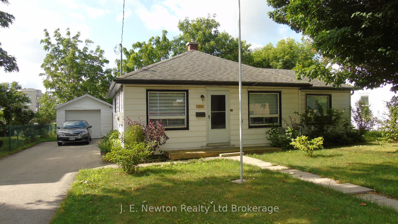 39-pine-street-tillsonburg-ontario-x12251804
