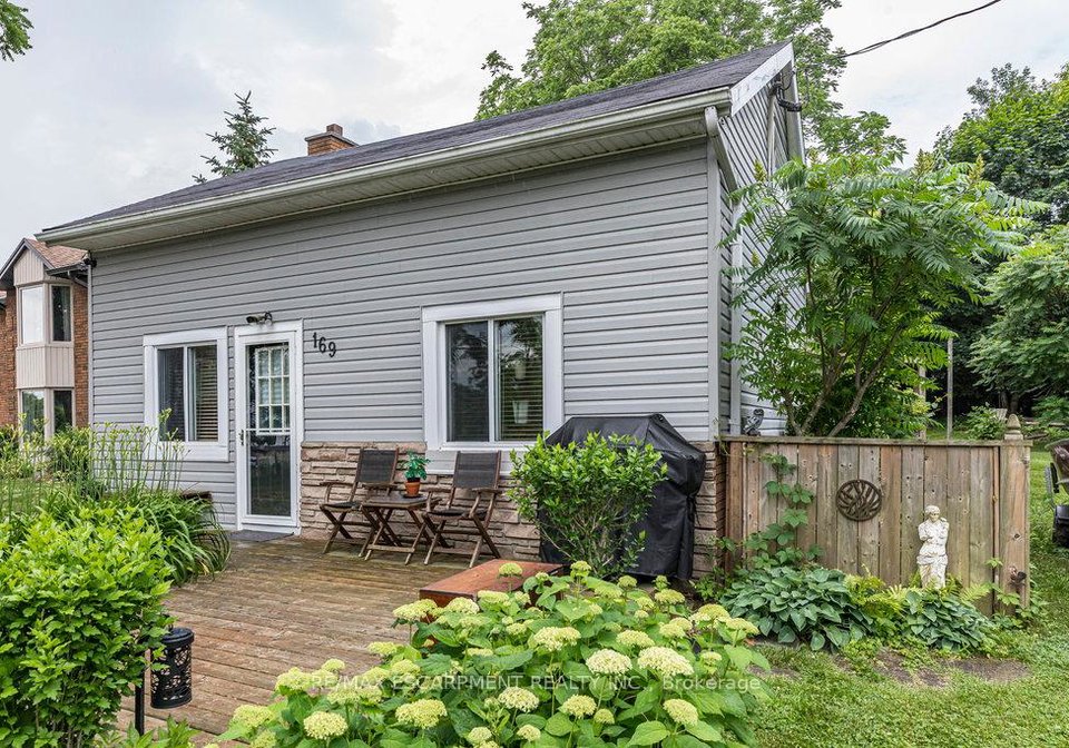 169-forfar-street-w-haldimand-ontario-x12252015