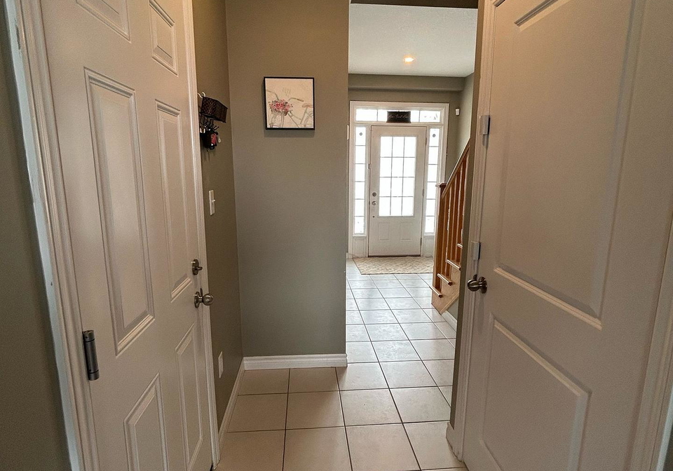 100-chester-drive-cambridge-ontario-x12252042