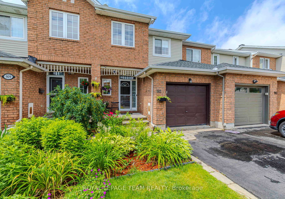 911-markwick-crescent-ottawa-ontario-x12252114
