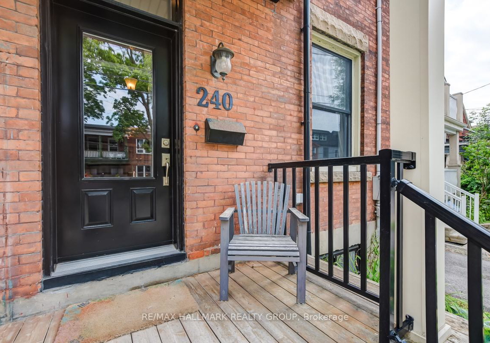 240-fifth-avenue-ottawa-ontario-x12252179