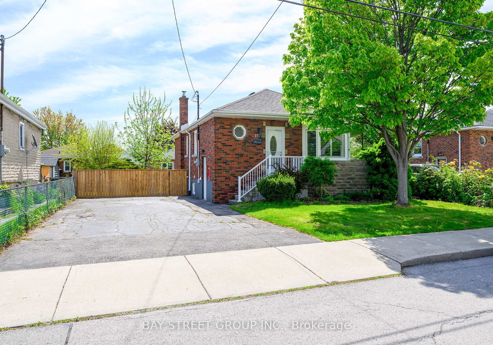 177-east-31st-street-hamilton-ontario-x12252213
