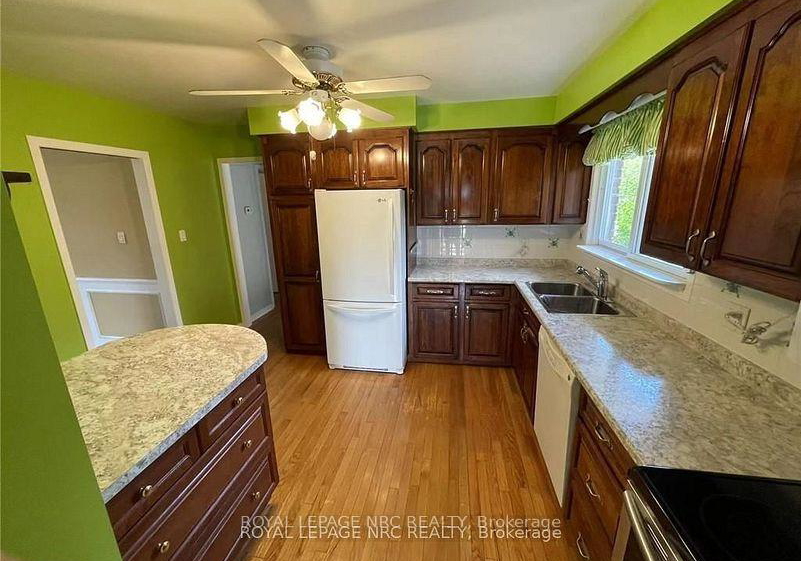35-longford-crescent-st-catharines-ontario-x12252514