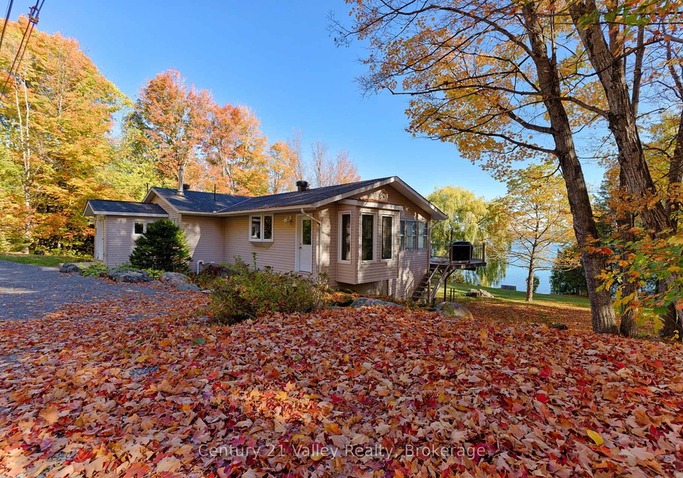 187-mulberry-lane-bonnechere-valley-ontario-x12252787