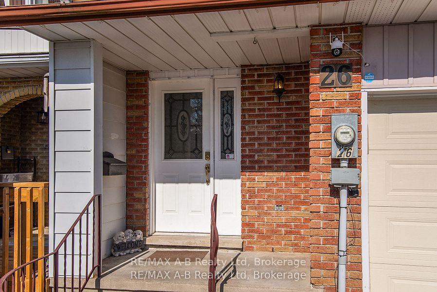 26-dickens-place-n-stratford-ontario-x12252832