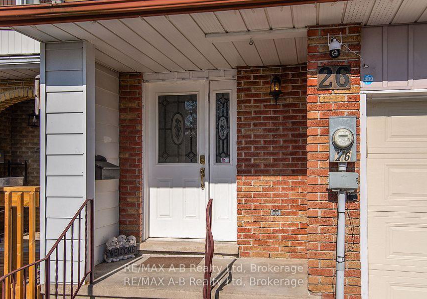 26-dickens-place-n-stratford-ontario-x12252832