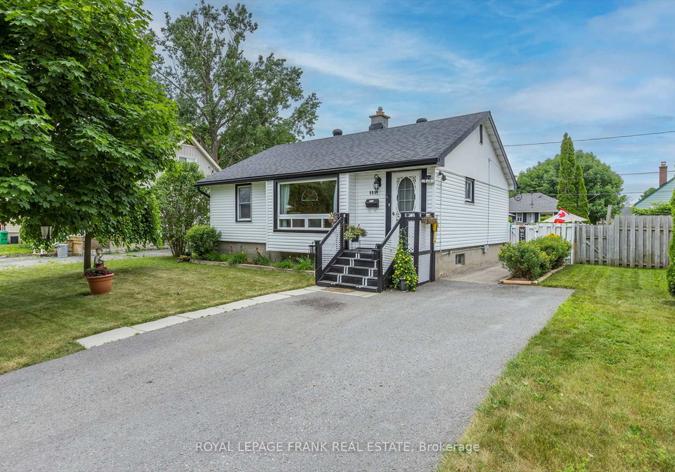 689-hawley-street-peterborough-south-ontario-x12252884