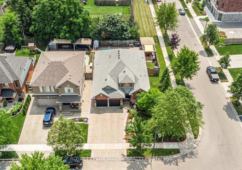 4-wills-crescent-hamilton-ontario-x12253090