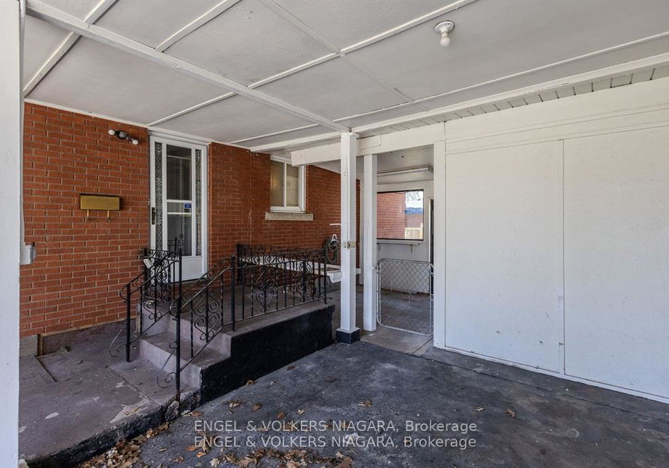 4945-portage-road-niagara-falls-ontario-x12253105