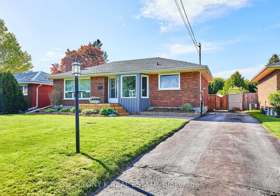 12-freeman-drive-port-hope-ontario-x12253197