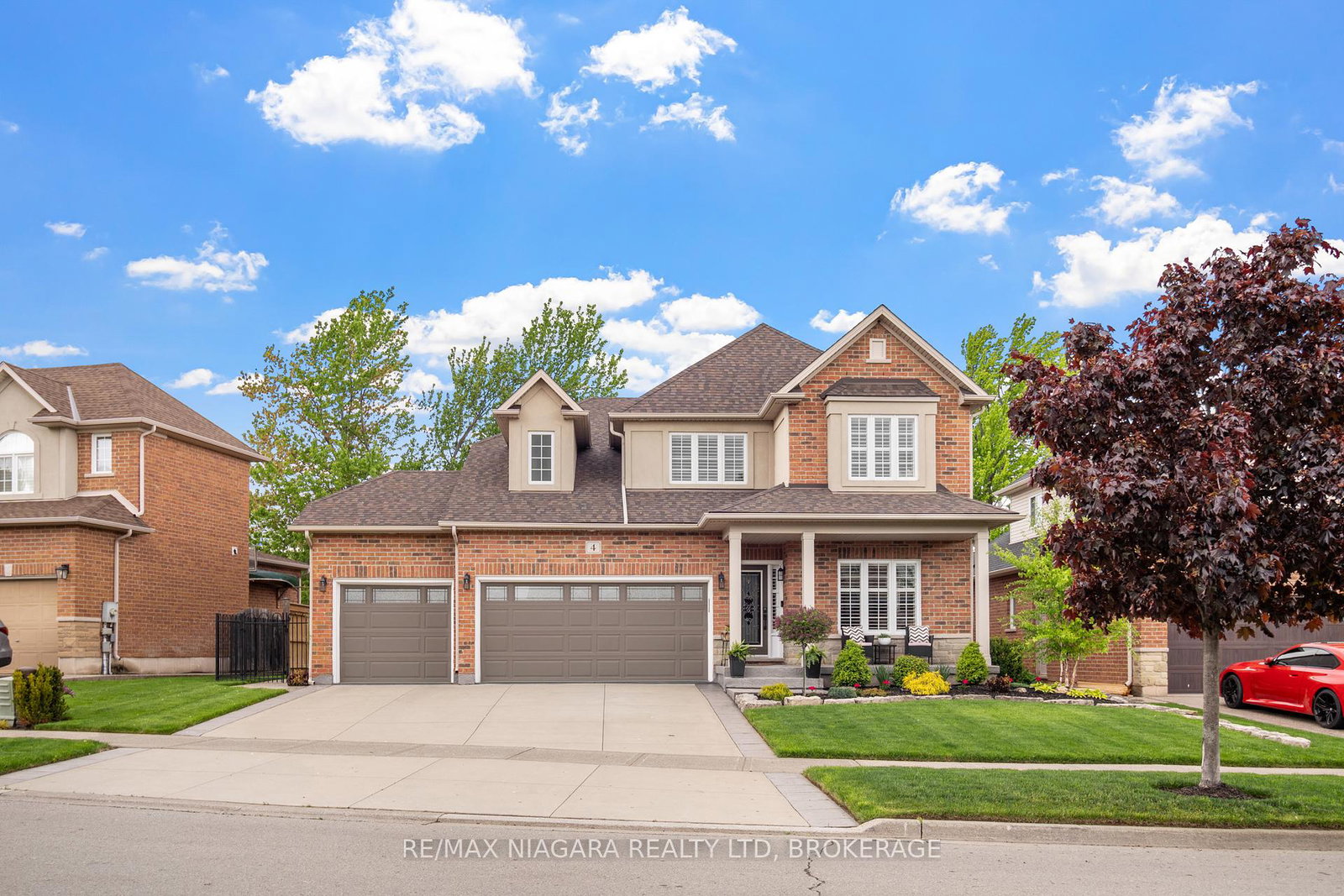 4-golf-woods-drive-grimsby-ontario-x12253251